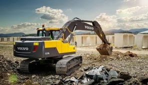 volvo-benefits-crawler-excavator-ec210d-t3-fuel-efficiency-2324x1200